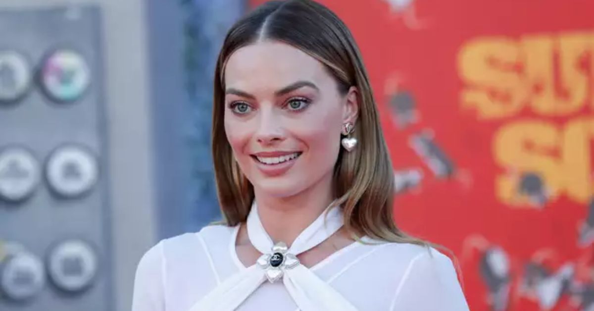 Income Sources Of Margot Robbie