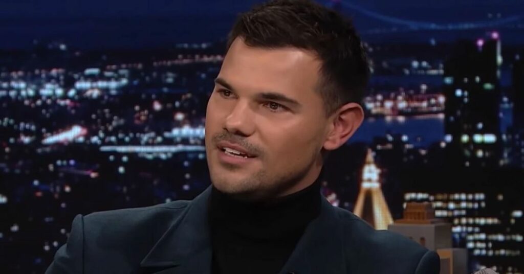 Taylor Lautner Net Worth How Much Did He Make From Twilight?